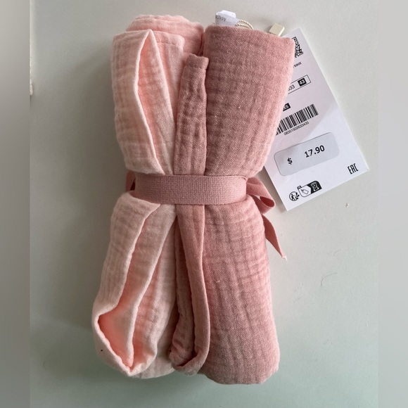 TWO PACK OF TEXTURED SWADDLES - ZARA - Picture 3 of 3